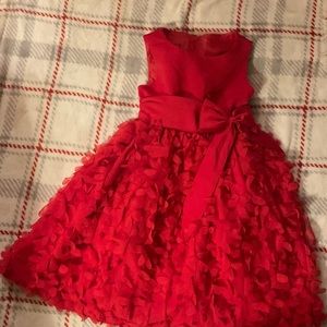 Girls Princess Faith red dress. Size 6 in girls. Worn.